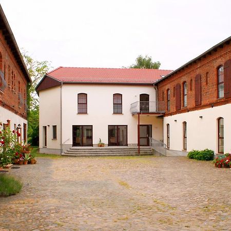 מלון Jüterbog Landhaus Heinrichshof מראה חיצוני תמונה